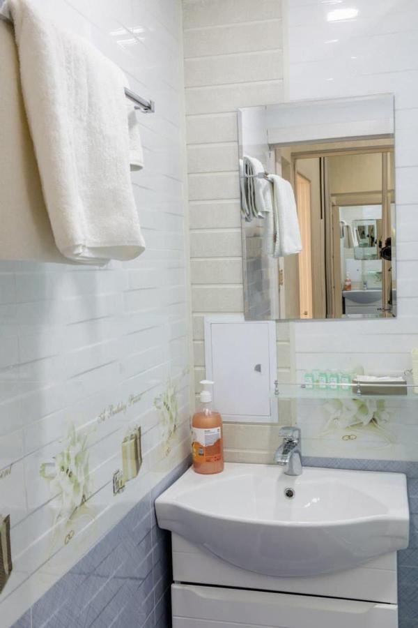 Metro Aybek Center Of Tashkent Comfort 1 Bedroom And Hall Extérieur photo